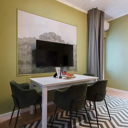 Appartement Holt - Out Of The Woods Boekarest