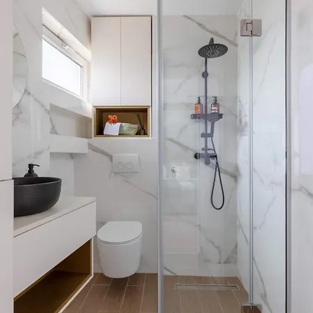 Holt - Out Of The Woods Apartamento