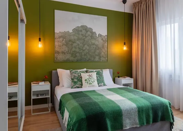 Apartament Holt - Out Of The Woods Bucureşti