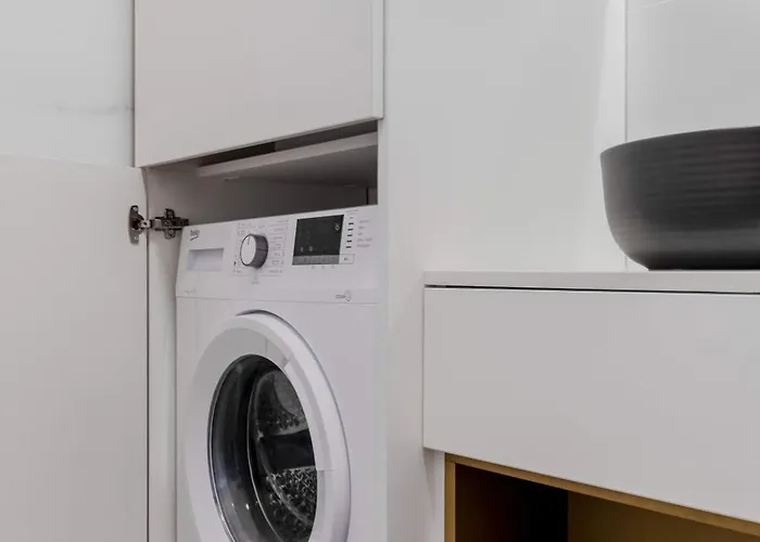 Apartament Holt - Out Of The Woods Bucureşti