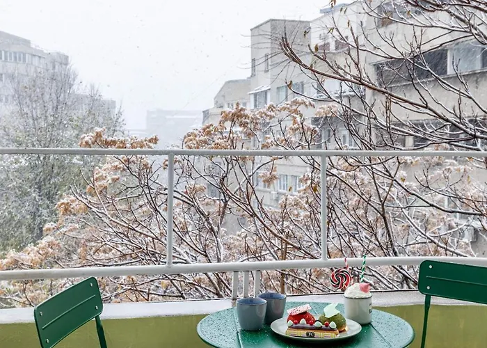 Holt - Out Of The Woods Apartman Bukarest